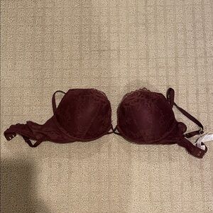Victoria’s Secret Very Sexy Plunge Bra